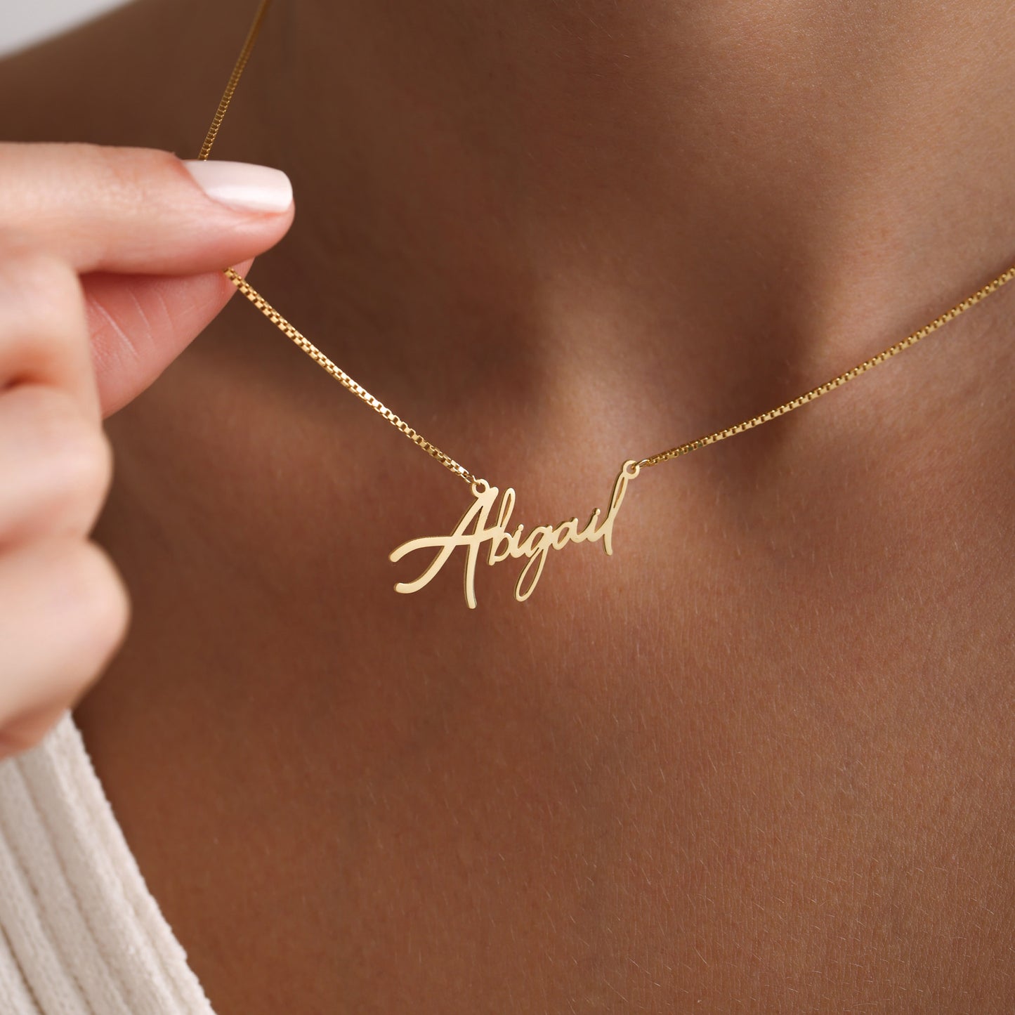 Multiple Name Necklace, Dainty Christmas Gift, Memorable Mother Gift