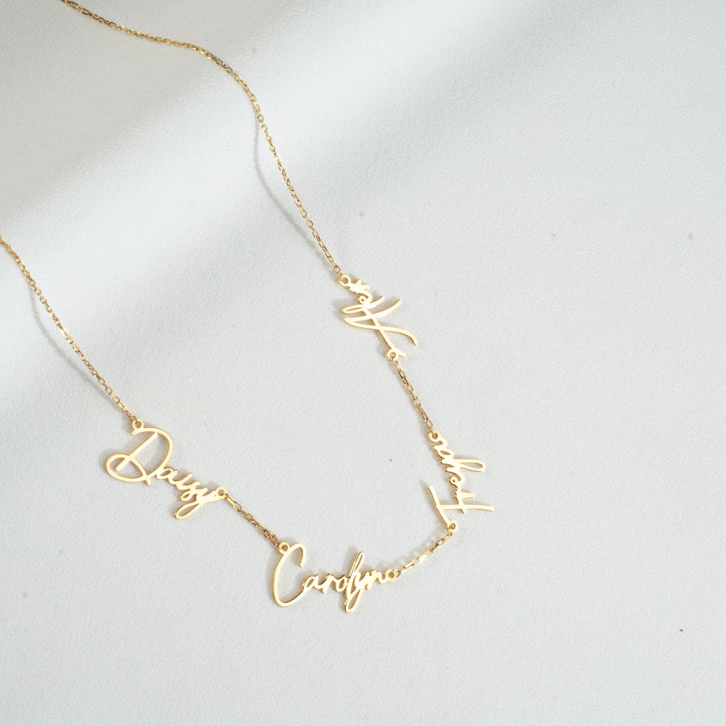 Multiple Name Necklace as Mother Gift, Family Christmas Gift